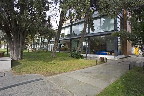 Lusiada university