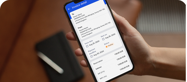 Pantalla de la app Arribo con detalles de reserva y factura digital, incluyendo fechas, métodos de pago y monto total